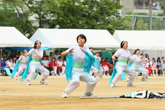 16年体育祭の様子 お知らせ一覧 大阪成蹊女子高等学校